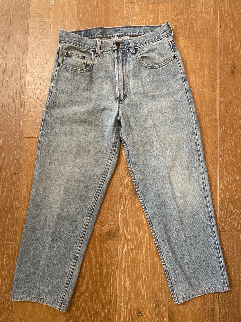 Jordache Light Wash Relaxed Men's Jeans